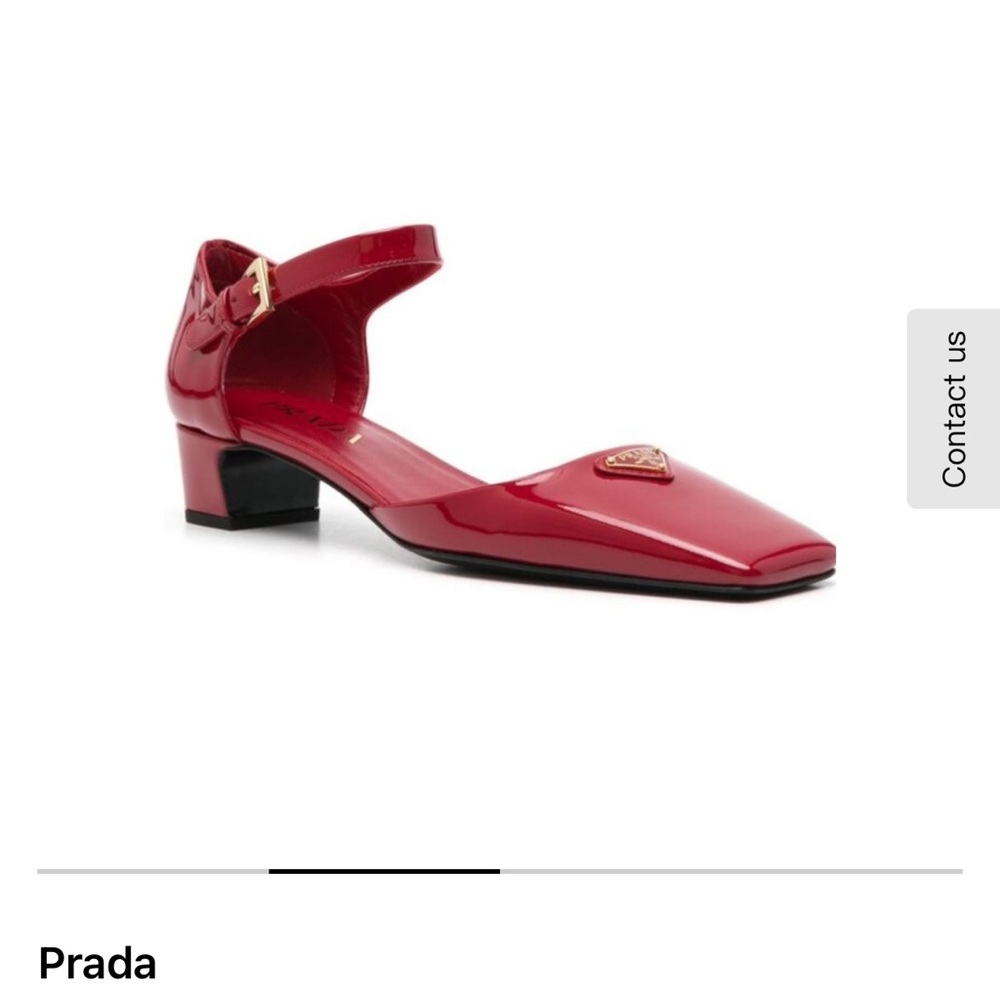 Prada
35mm patent leather pumps